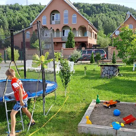 Bed & Breakfast фазенда 