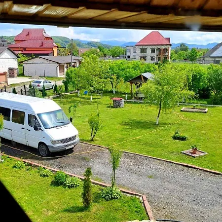 Bed & Breakfast фазенда 