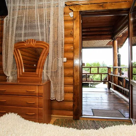 Bed & Breakfast фазенда 